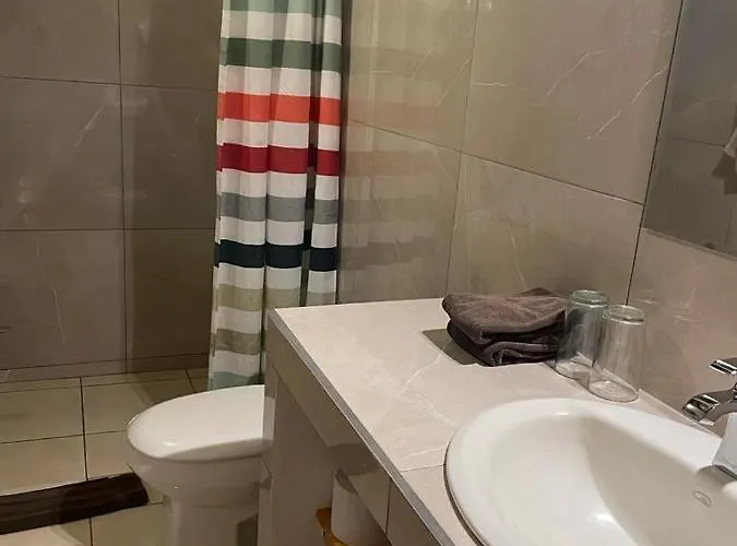 Macondo 3* Tamarindo